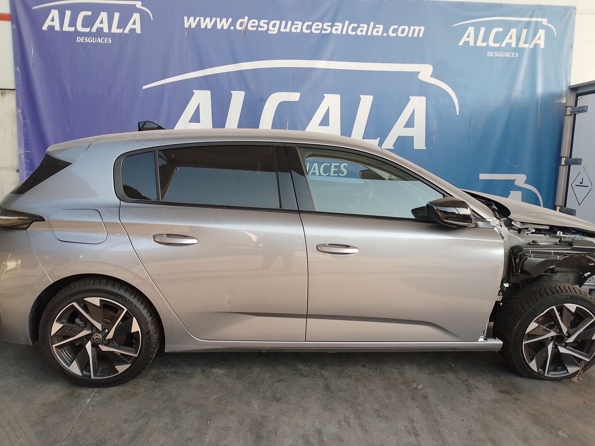 Despiece de PEUGEOT 308 III (FB_, FH_, FP_, F3_, FM_) BlueHDi 130 (FBYHZL, FBYHZT)