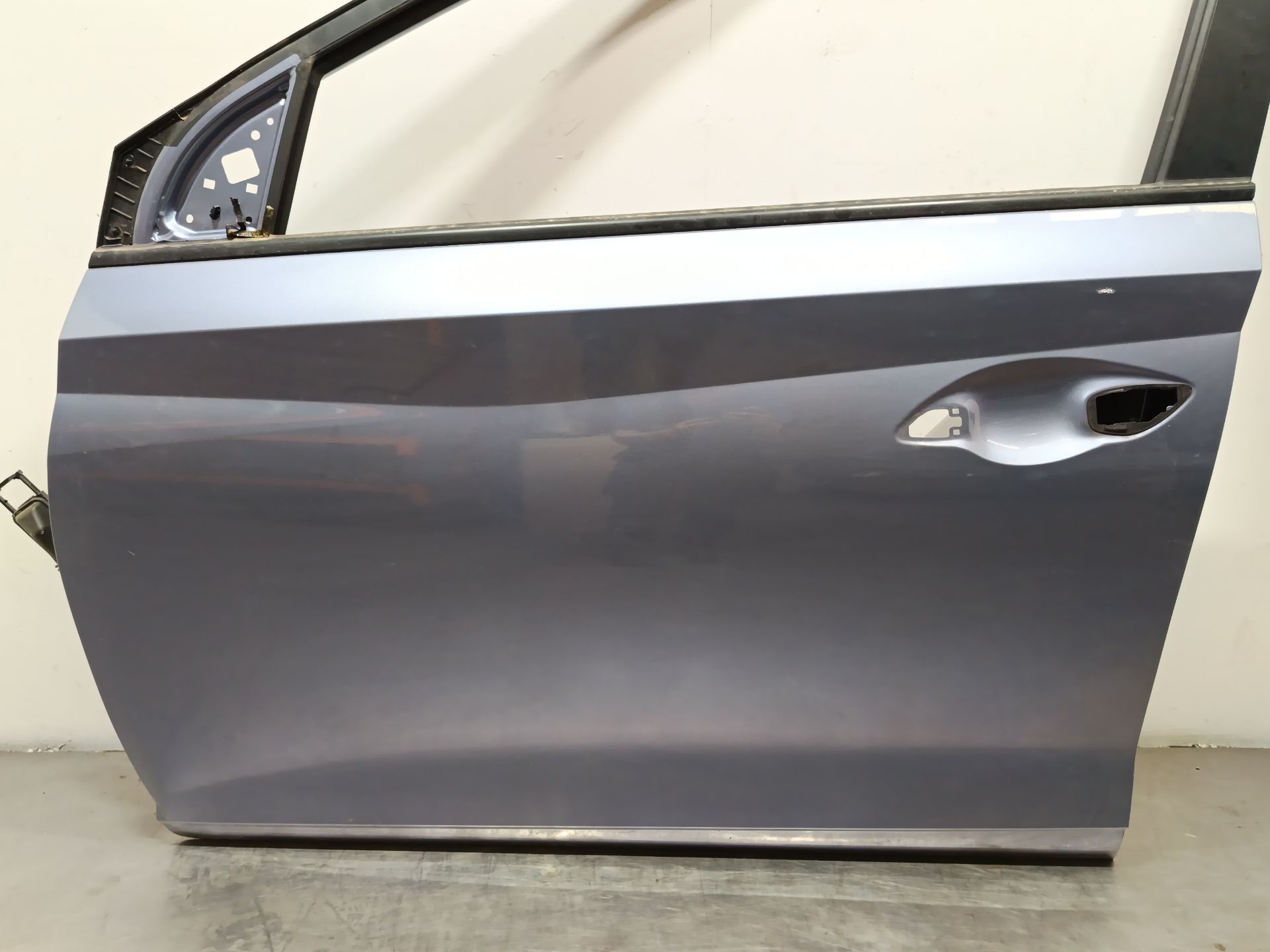 puerta delantera izquierda hyundai i20 iii Foto 3 puerta delantera izquierda hyundai i20 iii Foto 3