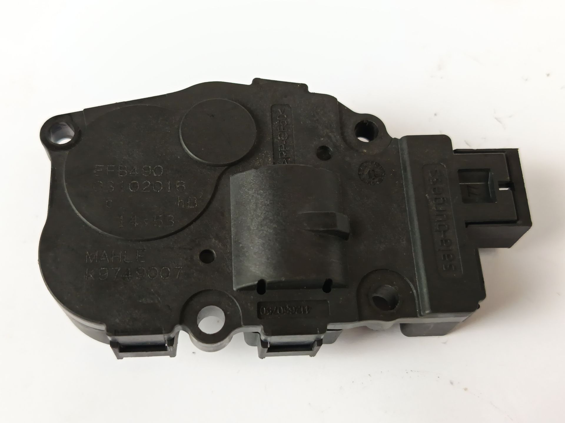 MOTOR TRAMPILLA CALEFACCION