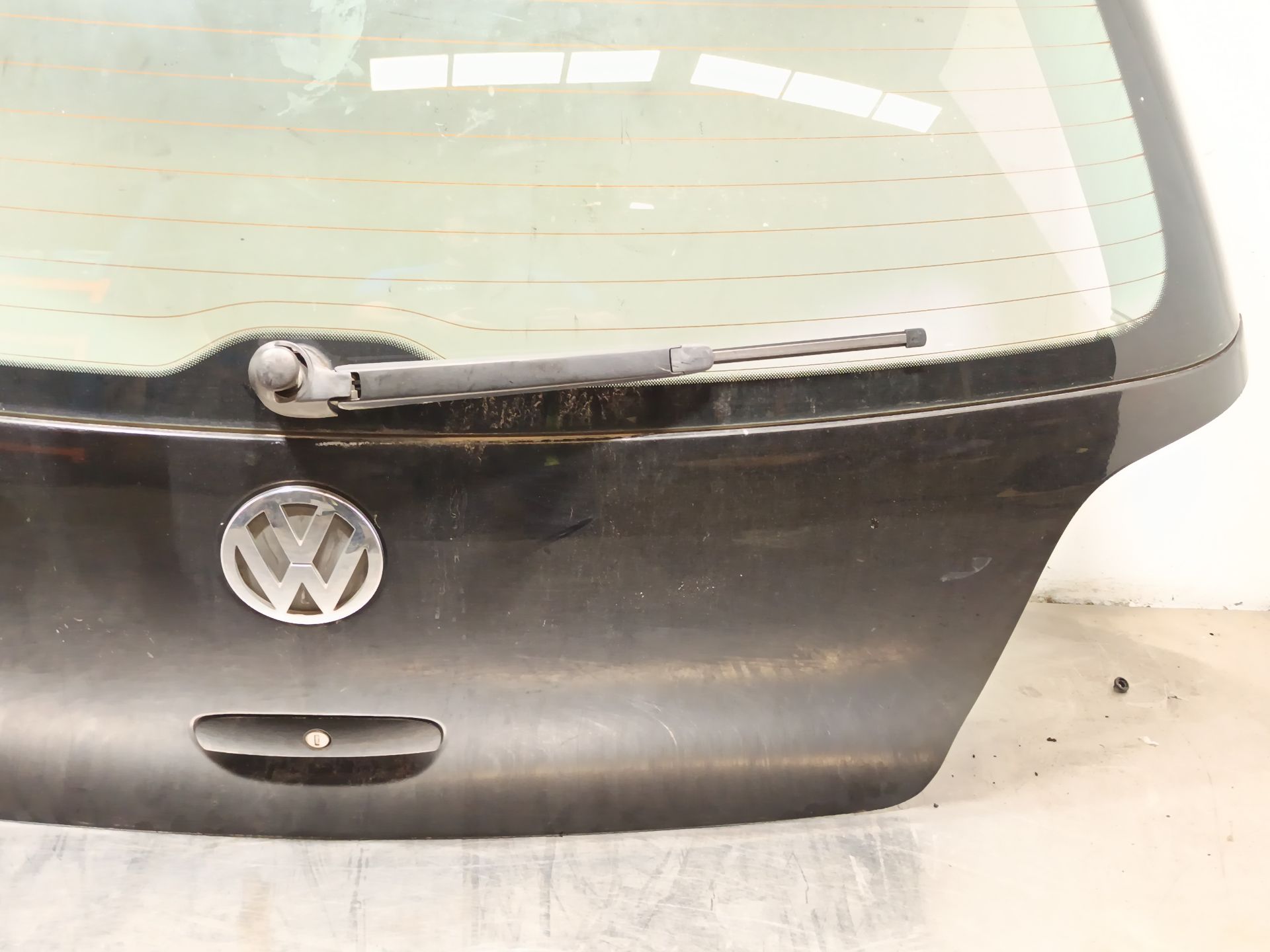 porton trasero volkswagen polo iv Foto 4 porton trasero volkswagen polo iv Foto 4