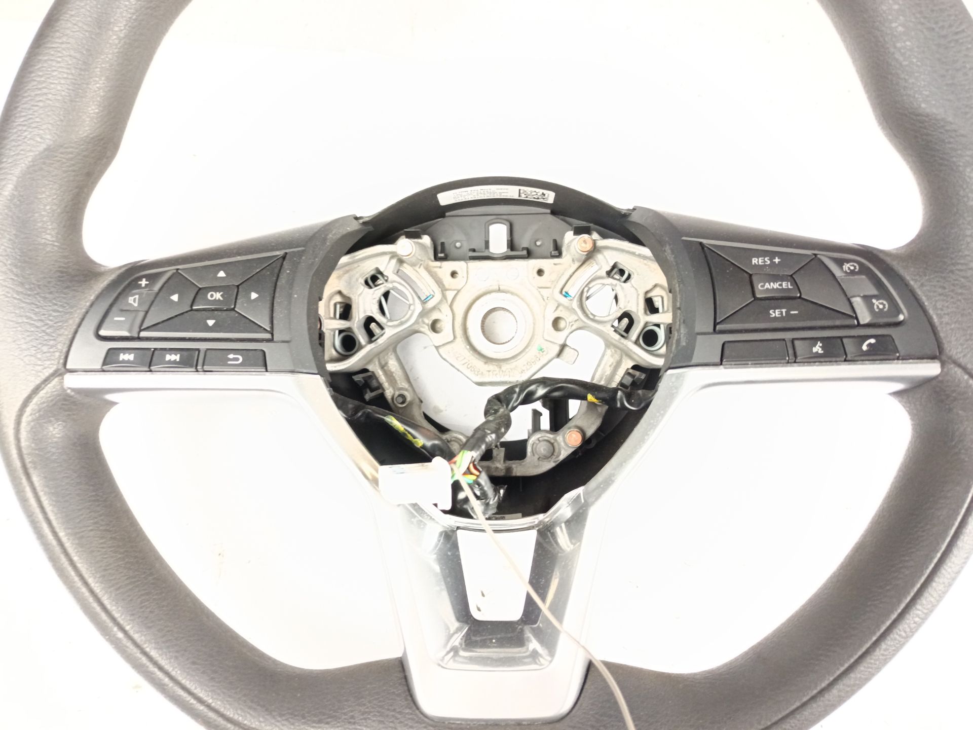 volante nissan micra v Foto 2 volante nissan micra v Foto 2