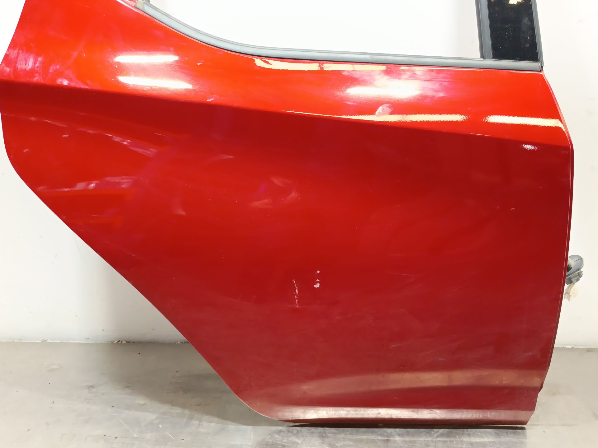 puerta trasera derecha nissan micra v Foto 3 puerta trasera derecha nissan micra v Foto 3