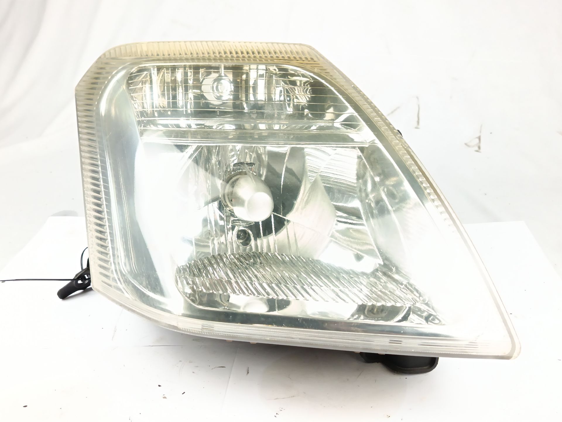 Pieza segunda mano C2 (JM_) - Referencia 1149069 C2 (JM_) - Referencia 1149069