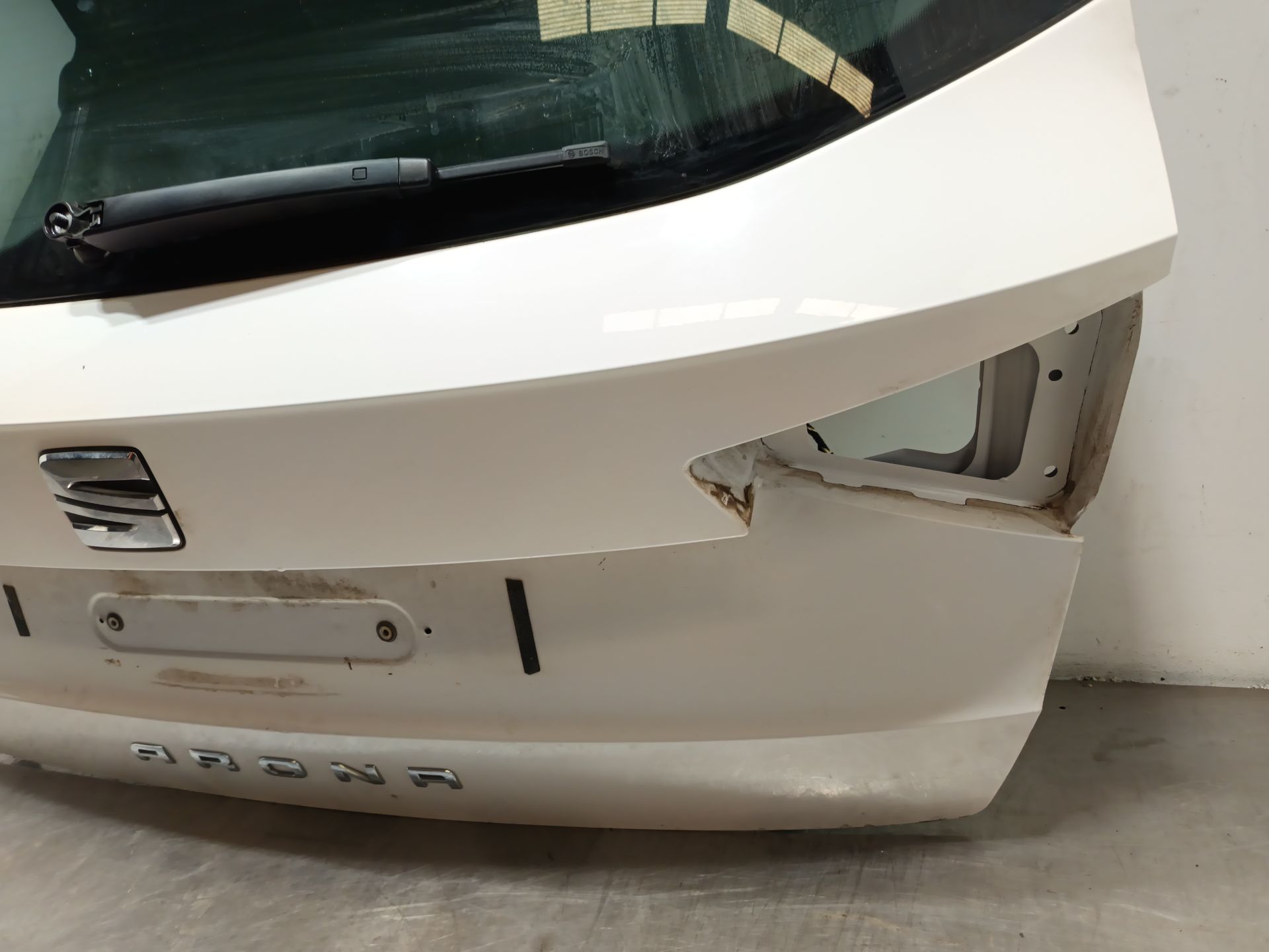 porton trasero seat arona Foto 5 porton trasero seat arona Foto 5