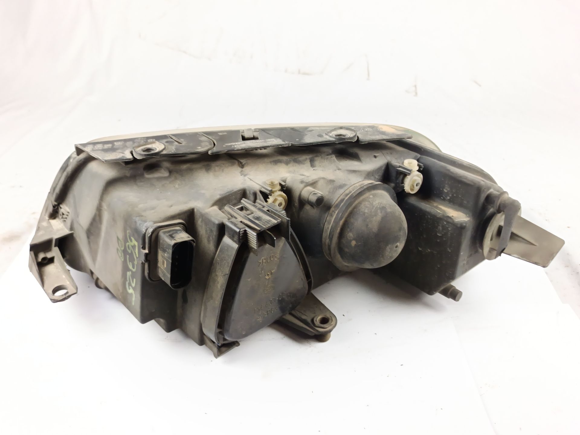 faro derecho volkswagen passat b5.5 Foto 2 faro derecho volkswagen passat b5.5 Foto 2