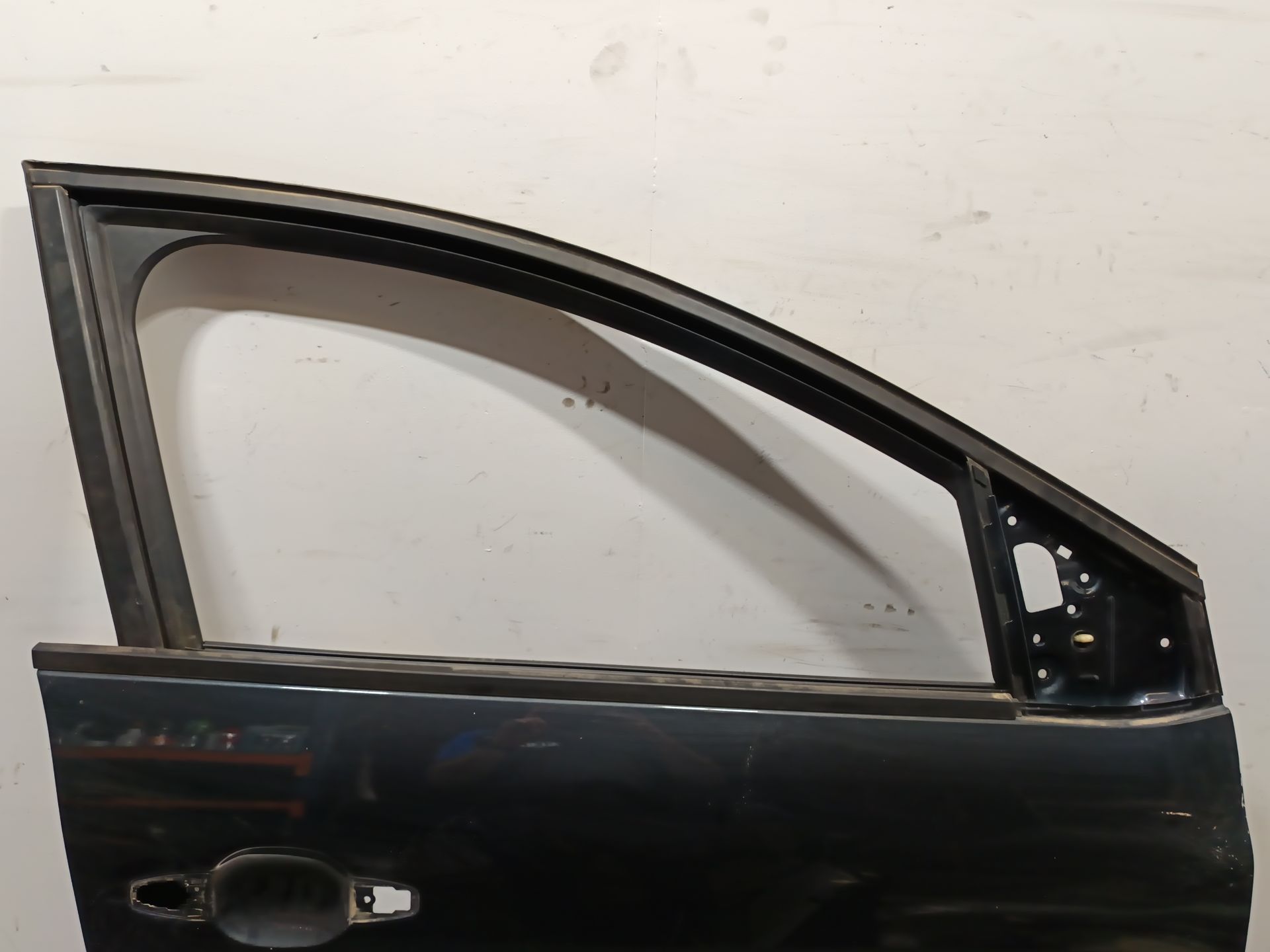 puerta delantera derecha dacia sandero iii Foto 2 puerta delantera derecha dacia sandero iii Foto 2