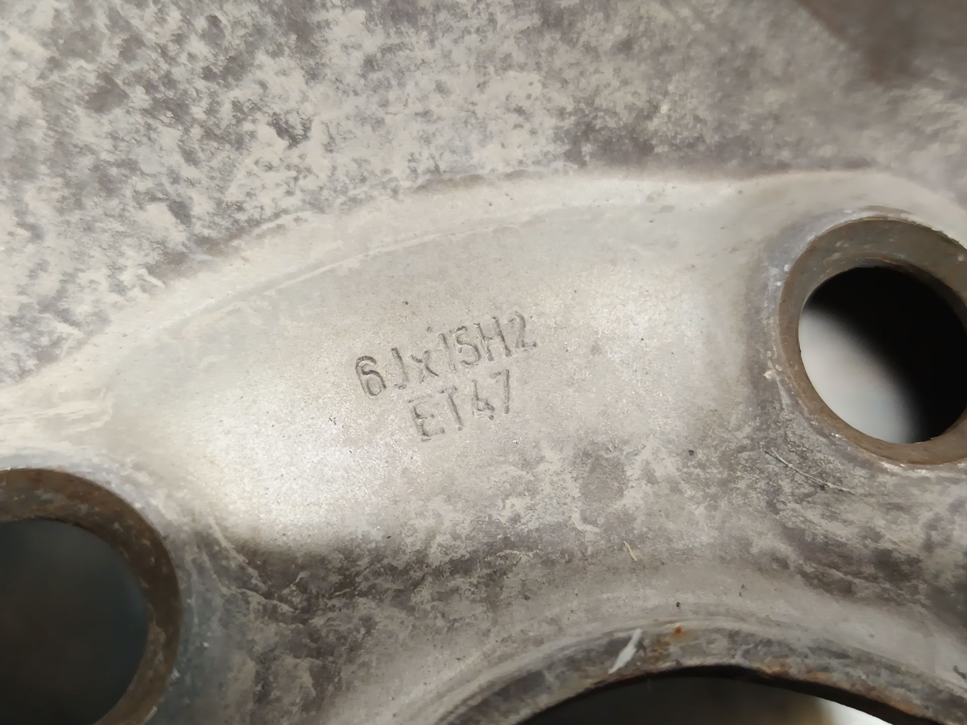 llanta chapa volkswagen caddy iii monospace Foto 3 llanta chapa volkswagen caddy iii monospace Foto 3