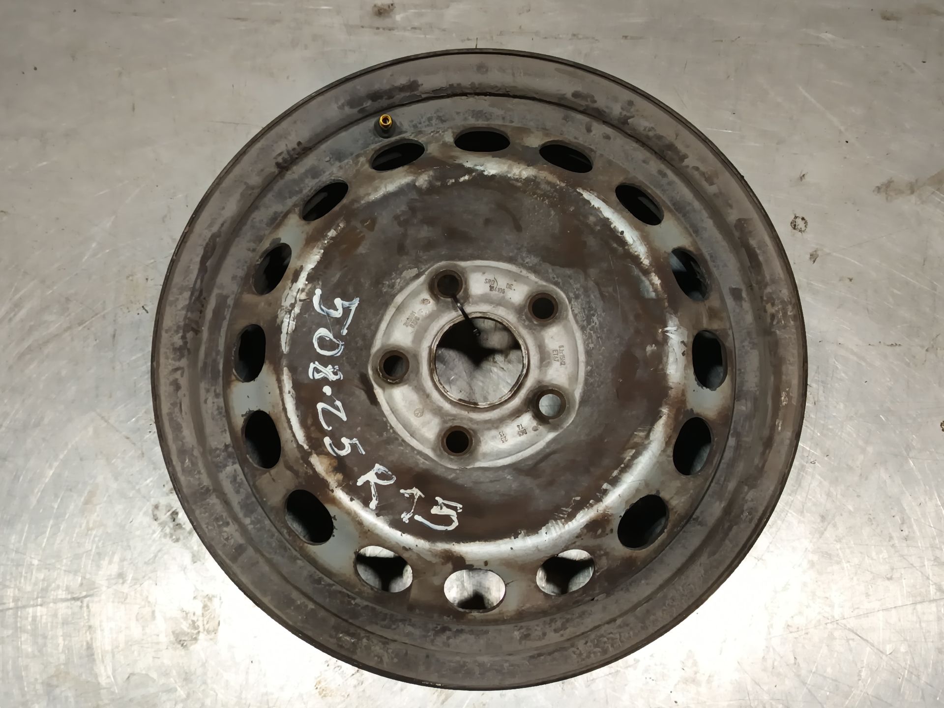 Pieza segunda mano CADDY III Monospace (2KB, 2KJ, 2CB, 2CJ) - Referencia 1149653 CADDY III Monospace (2KB, 2KJ, 2CB, 2CJ) - Referencia 1149653