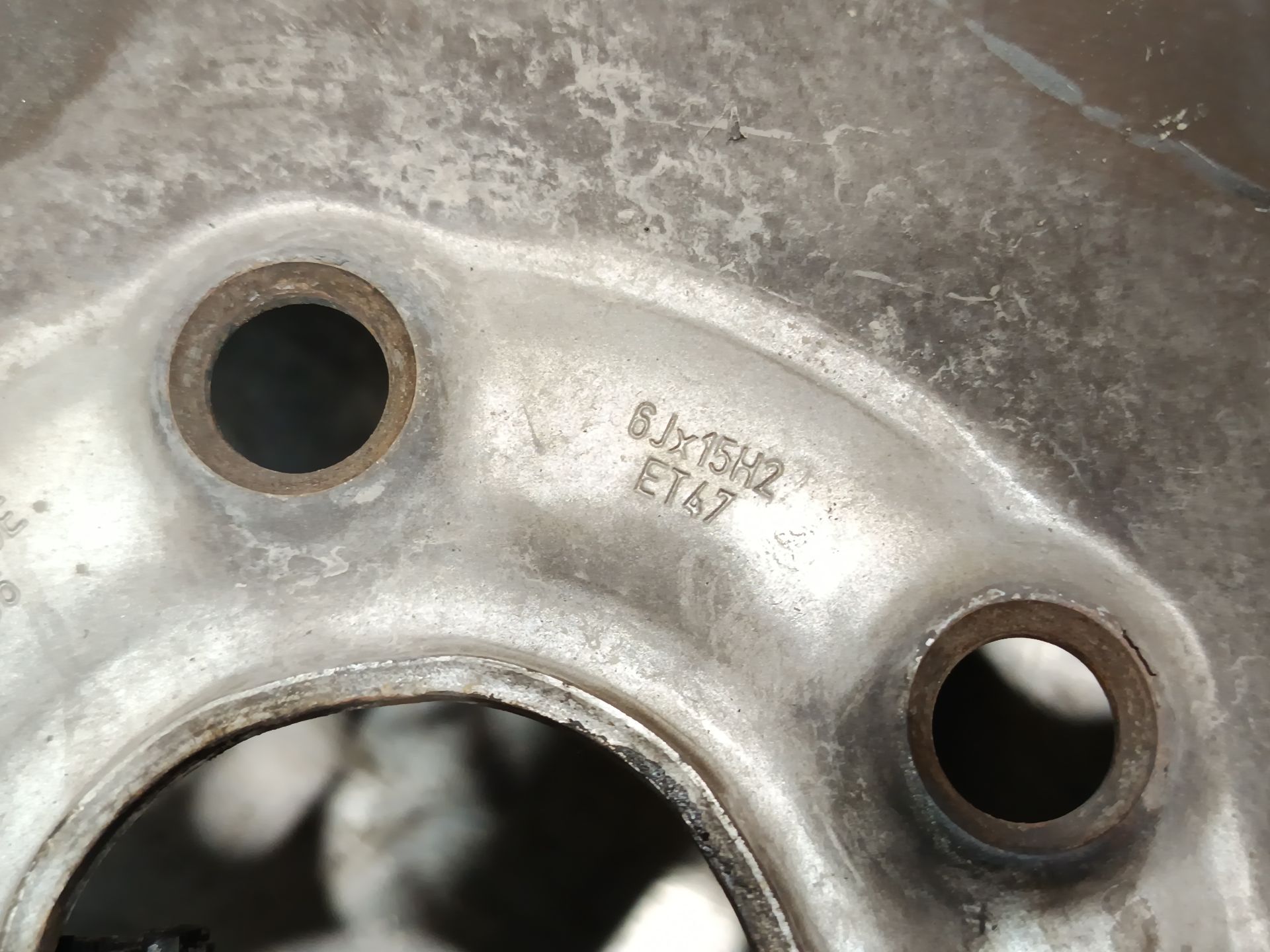 llanta chapa volkswagen caddy iii monospace Foto 2 llanta chapa volkswagen caddy iii monospace Foto 2