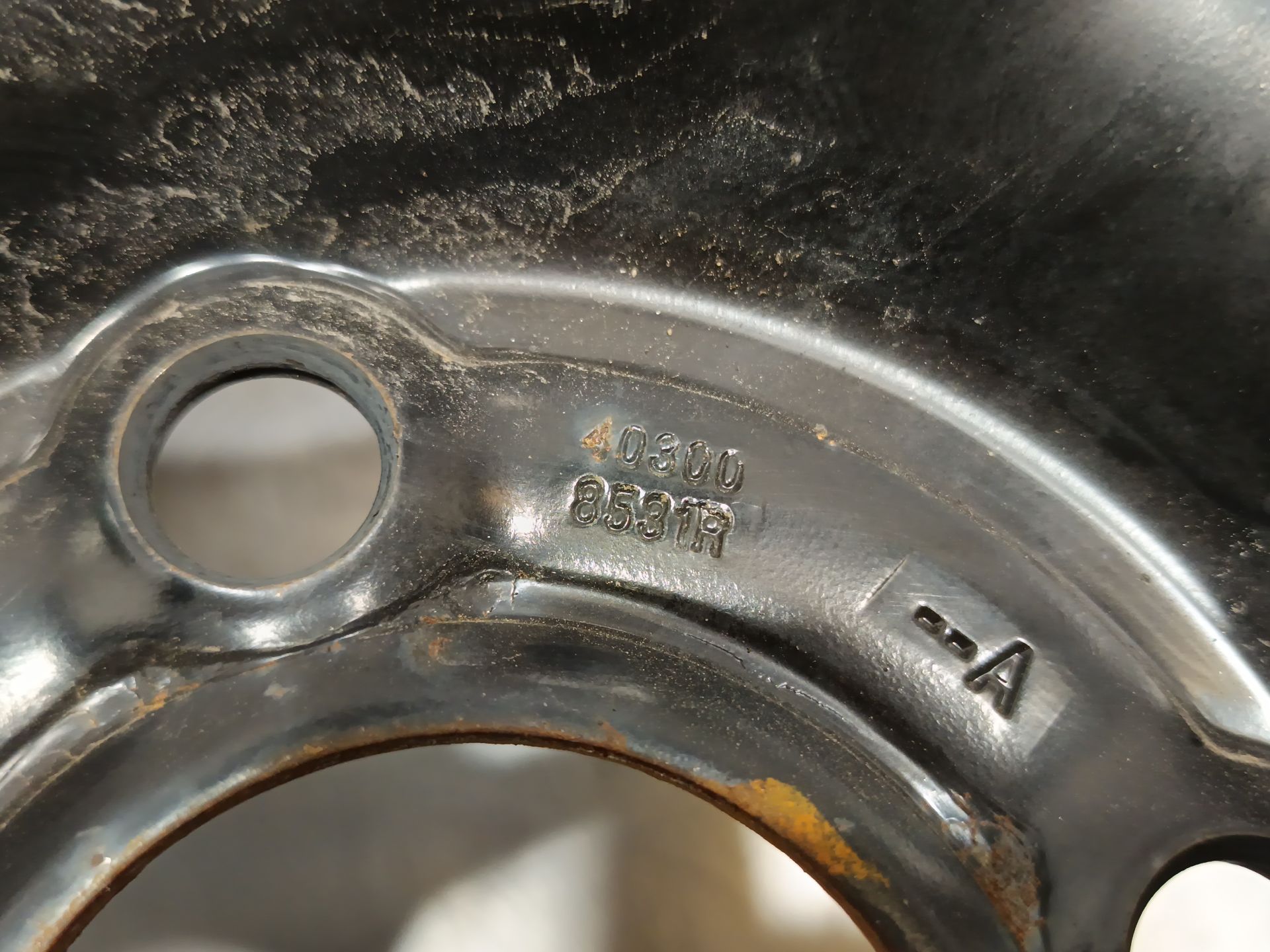 llanta chapa dacia sandero iii Foto 2 llanta chapa dacia sandero iii Foto 2