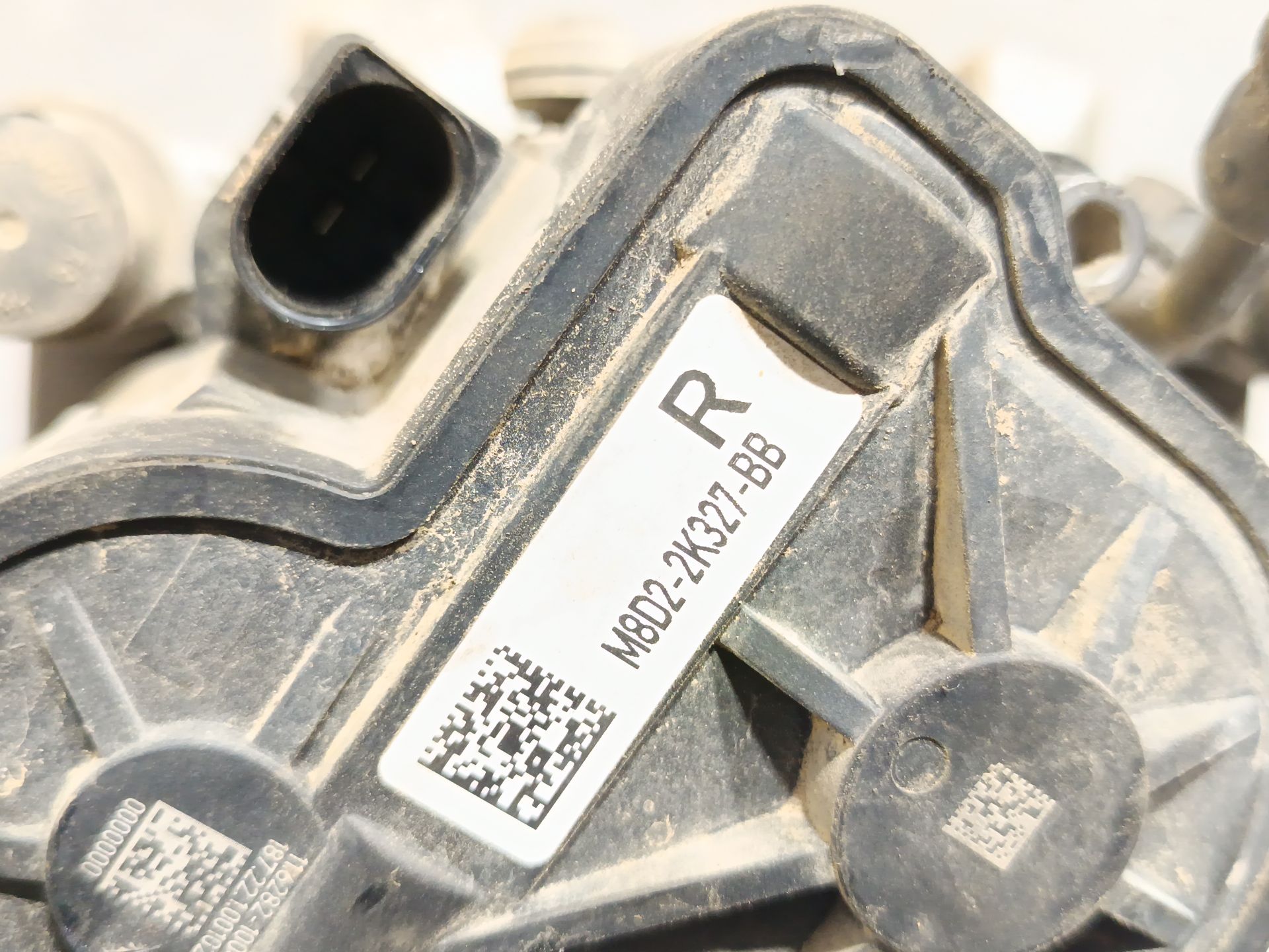 pinza freno trasera derecha jaguar e-pace Foto 3 pinza freno trasera derecha jaguar e-pace Foto 3