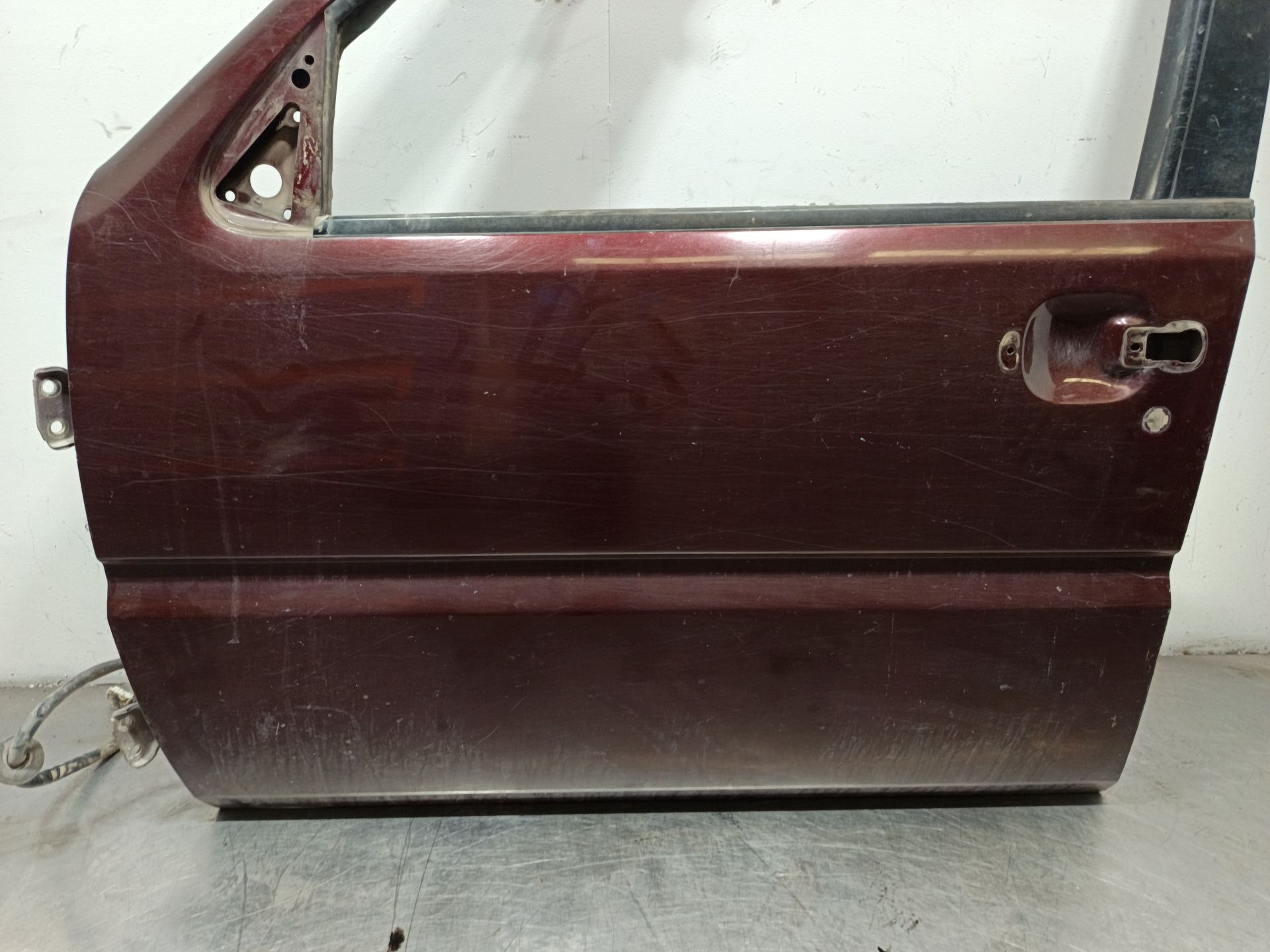 puerta delantera izquierda nissan terrano ii Foto 3 puerta delantera izquierda nissan terrano ii Foto 3