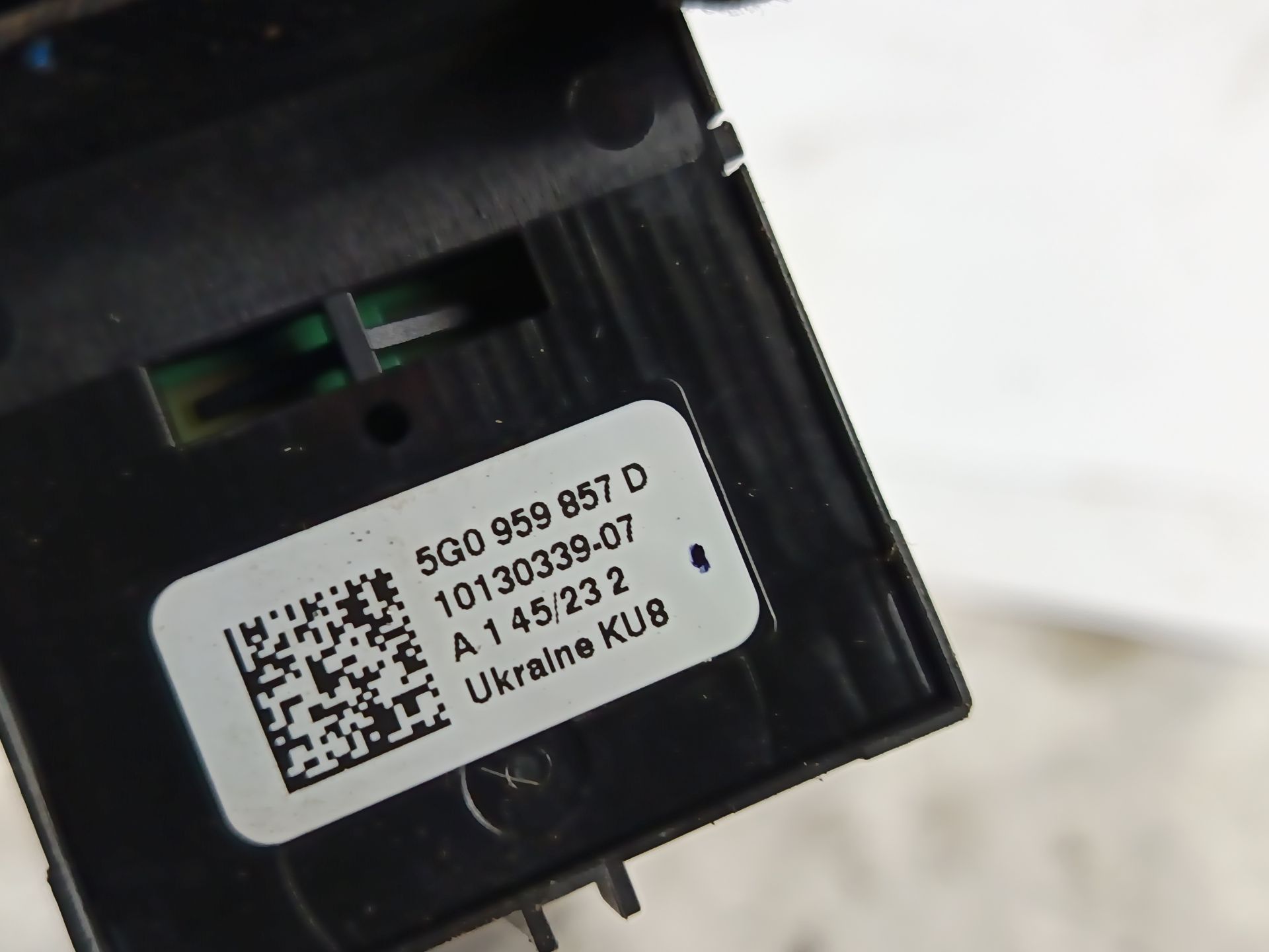 mando elevalunas delantero izquierdo volkswagen t-roc Foto 3 mando elevalunas delantero izquierdo volkswagen t-roc Foto 3