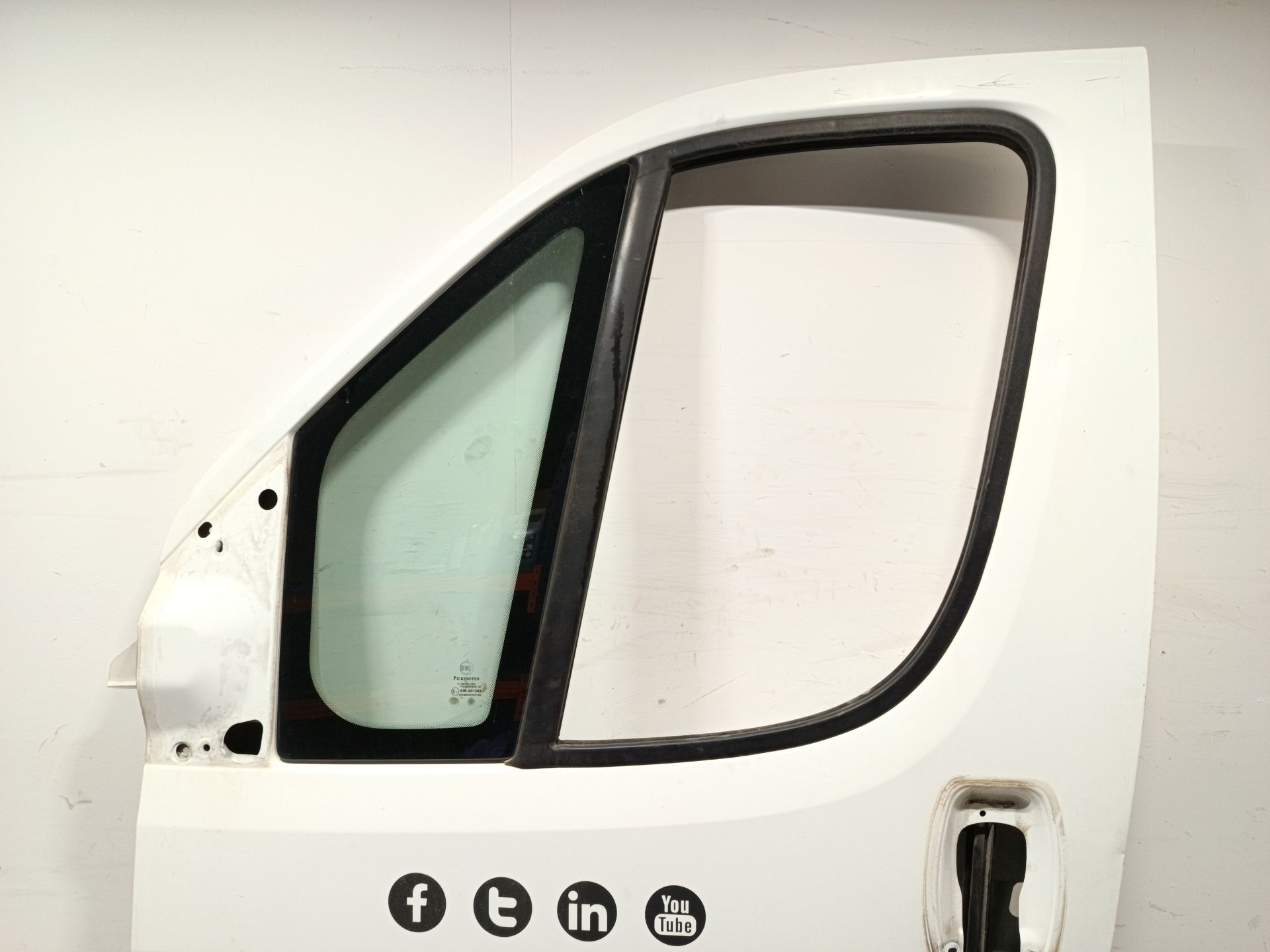 puerta delantera izquierda fiat ducato furgoneta Foto 2 puerta delantera izquierda fiat ducato furgoneta Foto 2