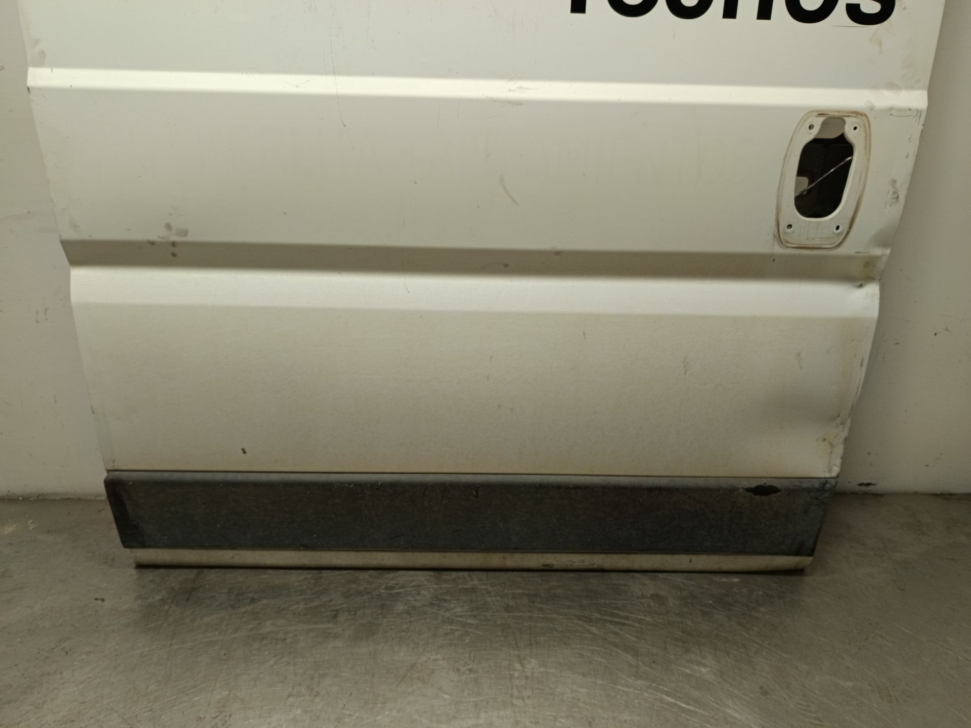 puerta lateral corredera derecha fiat ducato furgoneta Foto 4 puerta lateral corredera derecha fiat ducato furgoneta Foto 4