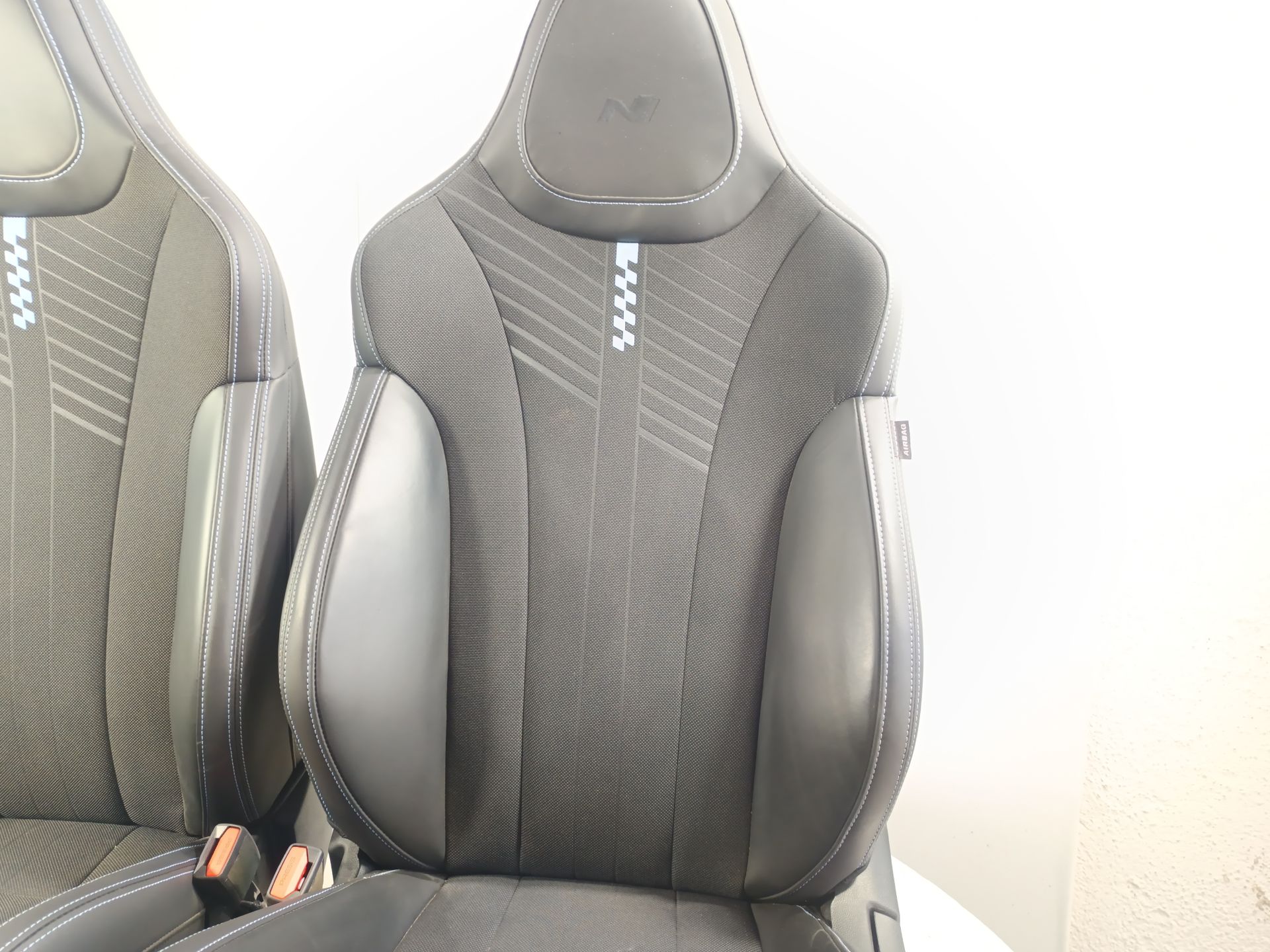 asientos delanteros hyundai i20 iii Foto 3 asientos delanteros hyundai i20 iii Foto 3