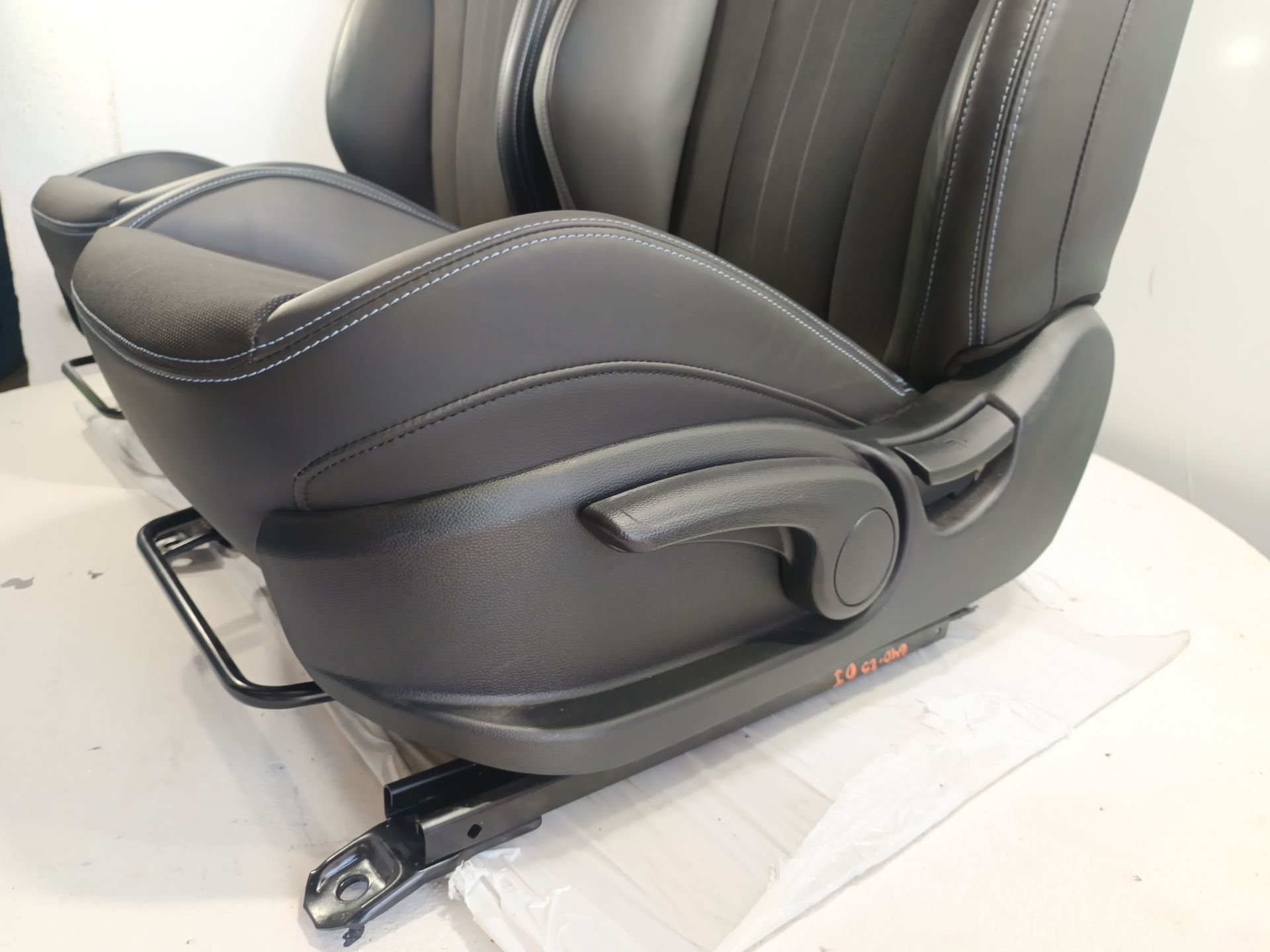 asientos delanteros hyundai i20 iii Foto 6 asientos delanteros hyundai i20 iii Foto 6