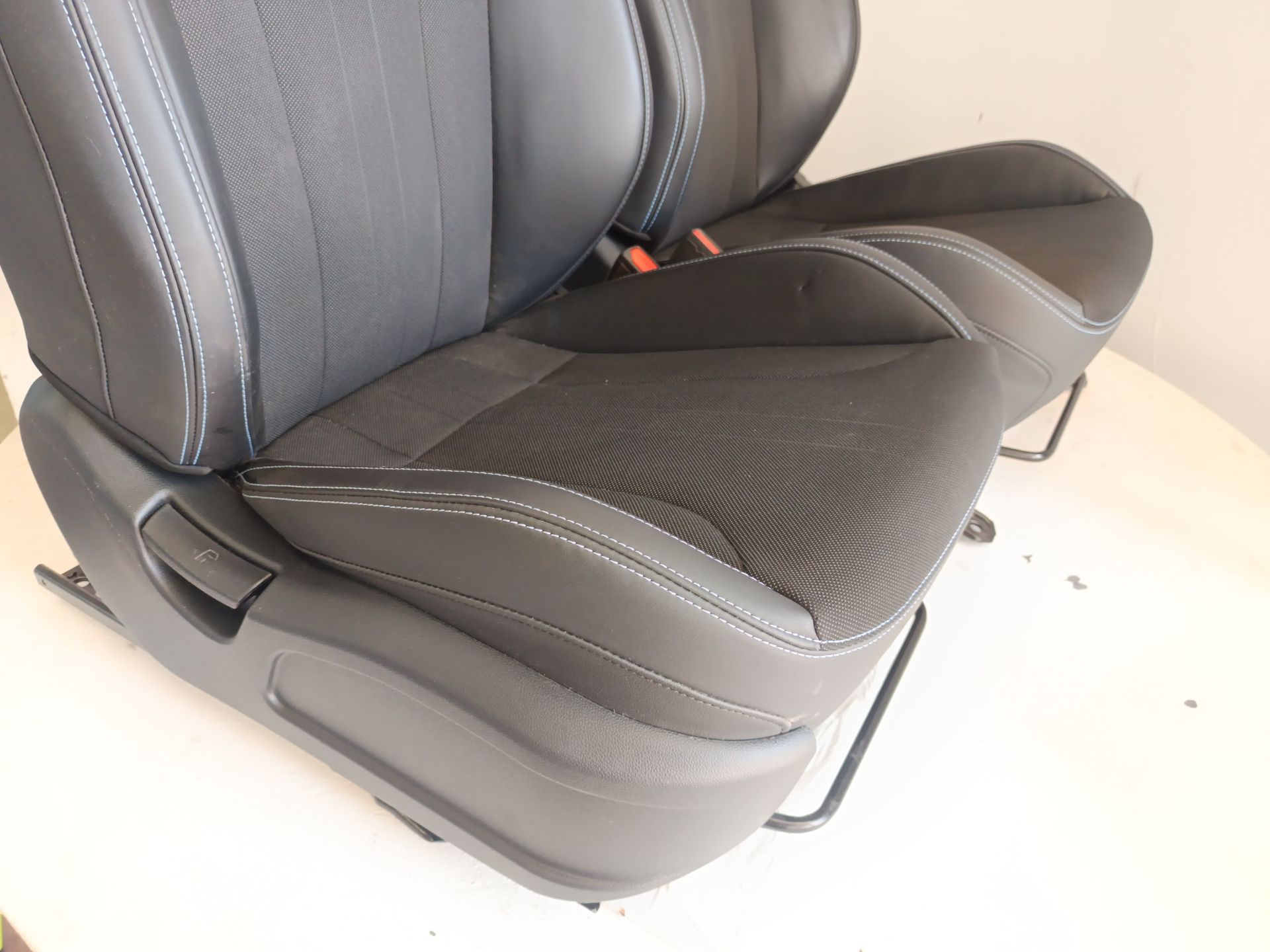 asientos delanteros hyundai i20 iii Foto 14 asientos delanteros hyundai i20 iii Foto 14