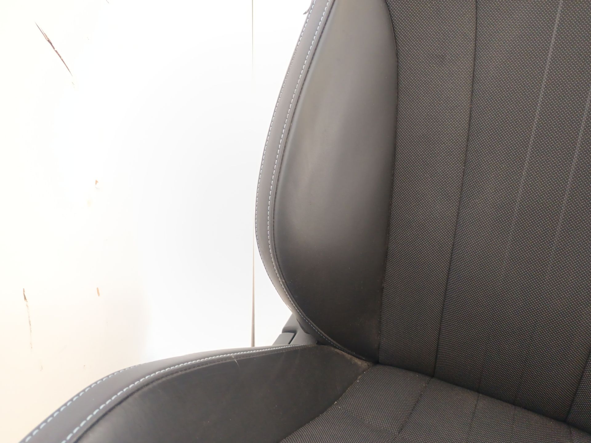 asientos delanteros hyundai i20 iii Foto 18 asientos delanteros hyundai i20 iii Foto 18