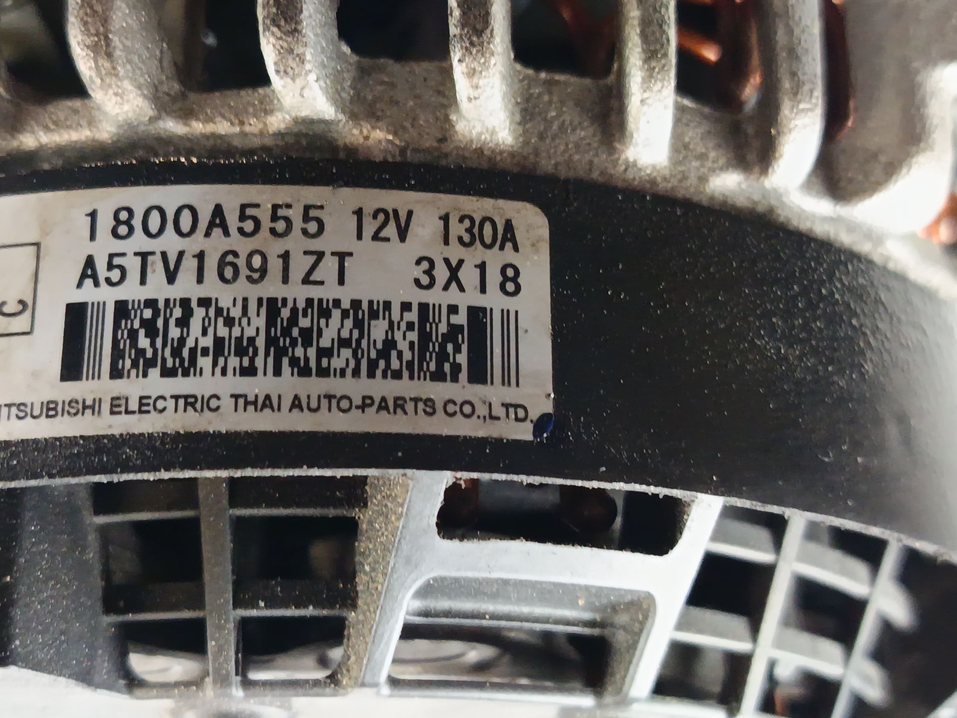 alternador mitsubishi mirage / space star vi hatchback Foto 4 alternador mitsubishi mirage / space star vi hatchback Foto 4