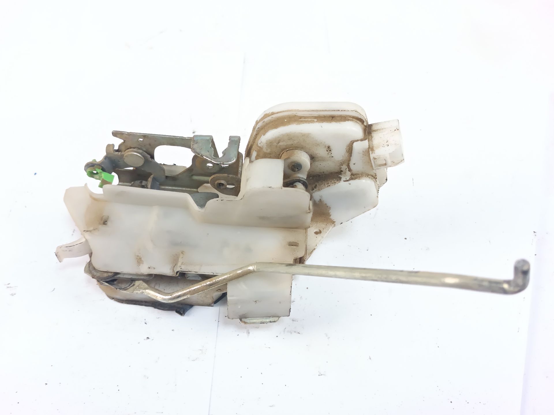 CERRADURA PUERTA DELANTERA DERECHA