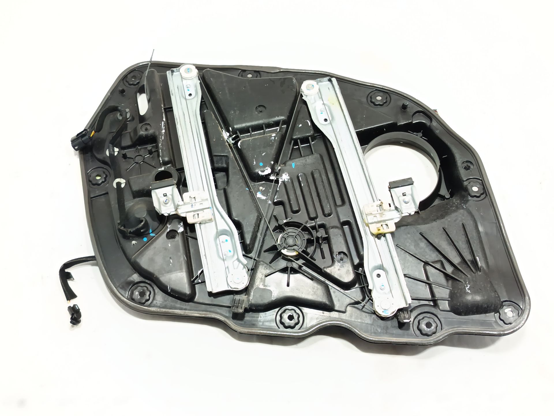 ELEVALUNAS DELANTERO DERECHO