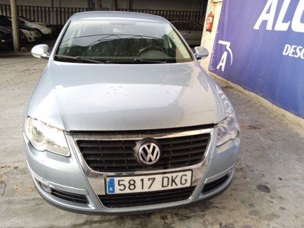 Vehiculo en el desguace: VOLKSWAGEN PASSAT BERLINA (3C2) Advance