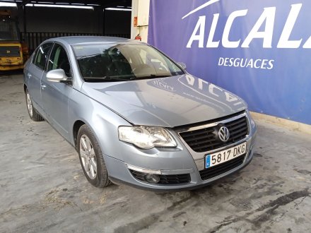 Vehiculo en el desguace: VOLKSWAGEN PASSAT BERLINA (3C2) Advance