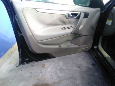 Vehiculo en el desguace: VOLVO S60 BERLINA 2.4 Diesel