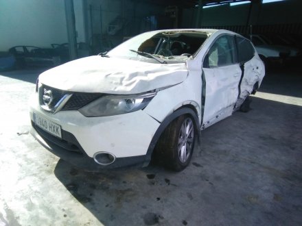 Vehiculo en el desguace: NISSAN QASHQAI (J11) Acenta