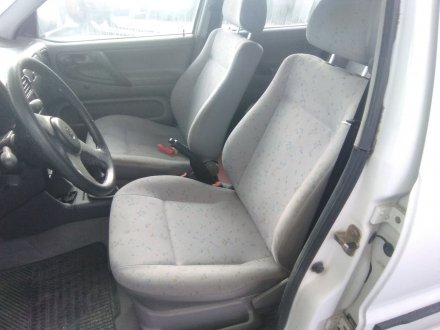 Vehiculo en el desguace: VOLKSWAGEN POLO BERLINA (6N1) Básico