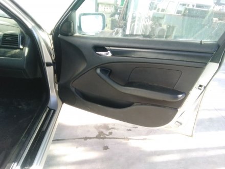 Vehiculo en el desguace: BMW SERIE 3 BERLINA (E46) 2.0 16V Diesel CAT