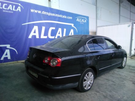 Vehiculo en el desguace: VOLKSWAGEN PASSAT BERLINA (3C2) 2.0 TDI