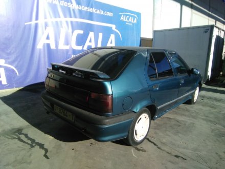 Vehiculo en el desguace: RENAULT R19 R19 1.8 S *