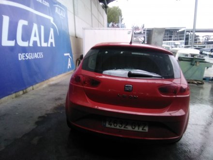 Vehiculo en el desguace: SEAT LEON (1P1) Reference