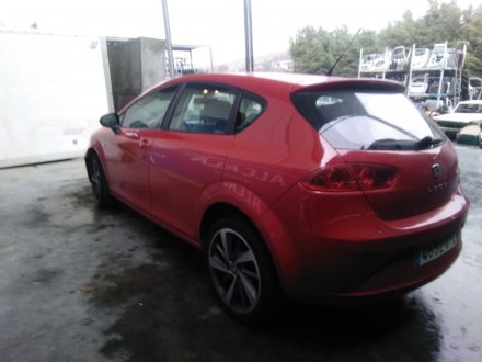 Vehiculo en el desguace: SEAT LEON (1P1) Reference