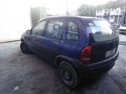 Vehiculo en el desguace: OPEL CORSA B 1.7 Diesel