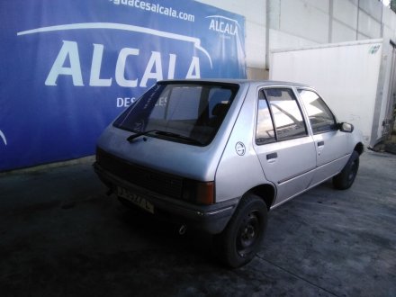 Vehiculo en el desguace: PEUGEOT 205 BERLINA 1.8 Diesel