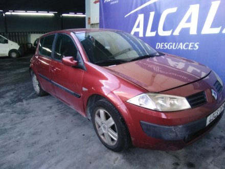 Vehiculo en el desguace: RENAULT MEGANE II BERLINA 5P Authentique