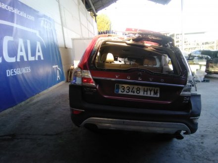 Vehiculo en el desguace: VOLVO XC70 *