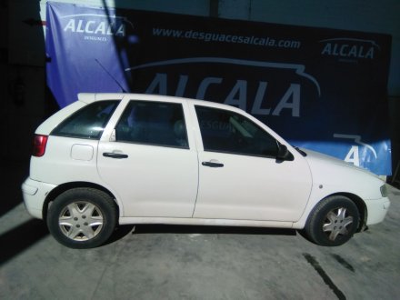 Vehiculo en el desguace: SEAT IBIZA (6K1) Stella