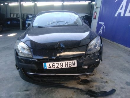 Vehiculo en el desguace: RENAULT MEGANE III BERLINA 5 P BOSE Edition