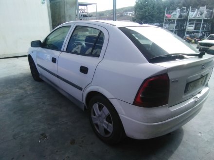 Vehiculo en el desguace: OPEL ASTRA G BERLINA 2.0 16V DI CAT (X 20 DTL / LD3)