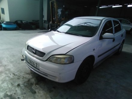 Vehiculo en el desguace: OPEL ASTRA G BERLINA 2.0 16V DI CAT (X 20 DTL / LD3)