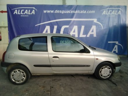 Vehiculo en el desguace: RENAULT CLIO II FASE I (B/CBO) 1.9 Diesel