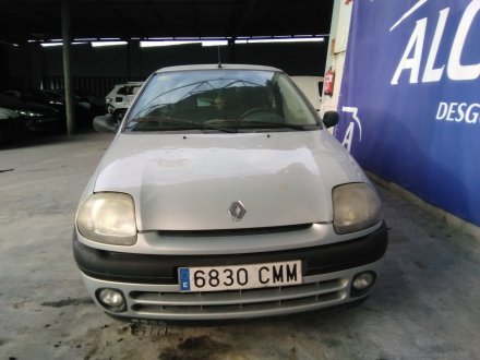 Vehiculo en el desguace: RENAULT CLIO II FASE I (B/CBO) 1.9 Diesel