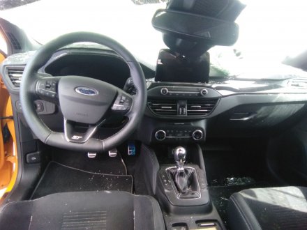 Vehiculo en el desguace: FORD FOCUS *