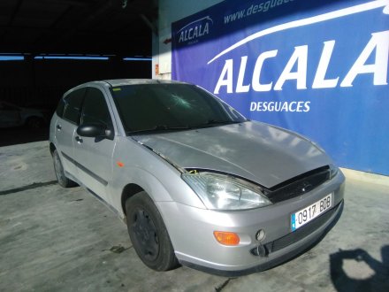 Vehiculo en el desguace: FORD Focus Berlina (CAK) Ambiente