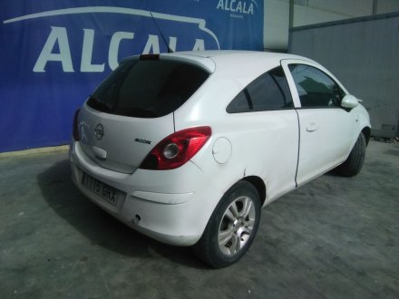 Vehiculo en el desguace: OPEL CORSA D 1.3 16V CDTI