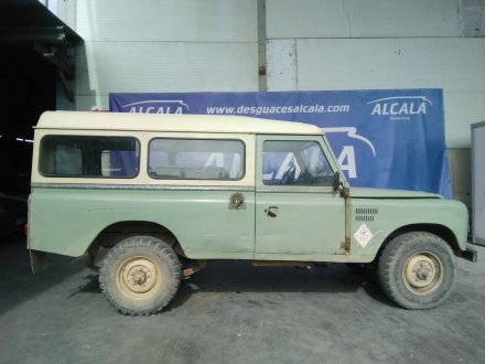 Vehiculo en el desguace: LAND ROVER SANTANA 109